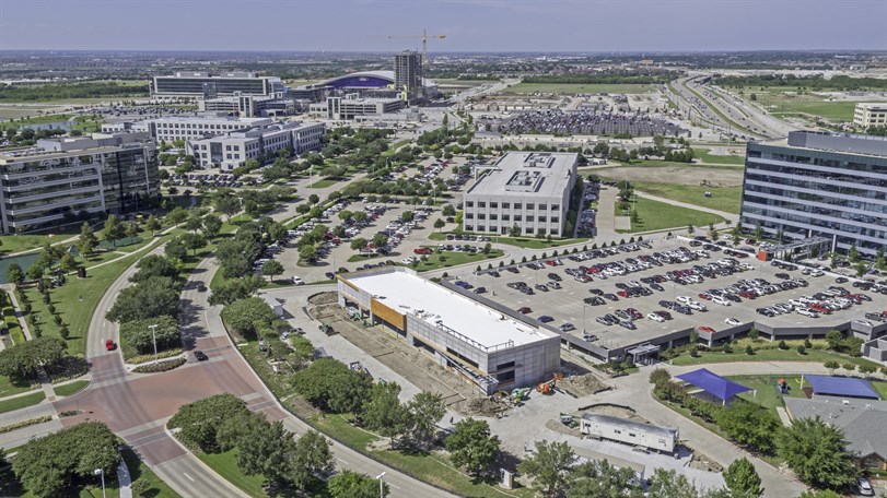 Newk's leases key retail space in Frisco
